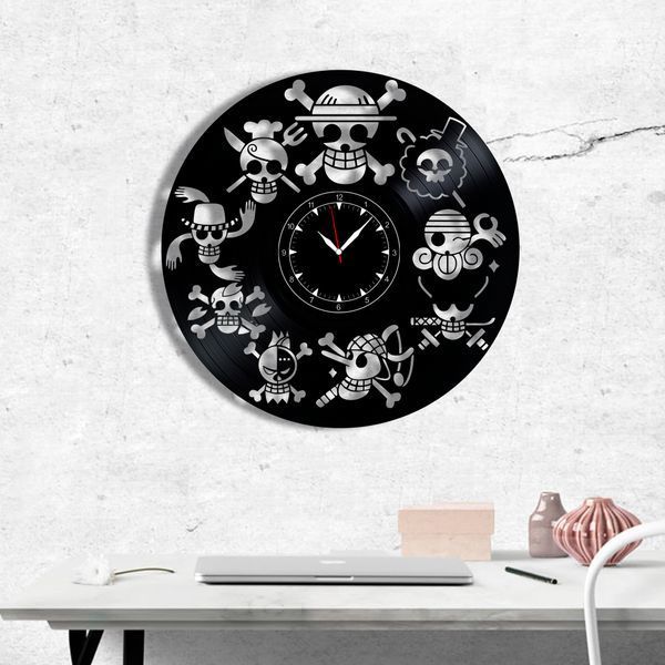 Настінний вініловий годинник One Piece Jolly Roger, діаметр 30см Vinyl-Clock-One Piece Jolly Roger-1 фото