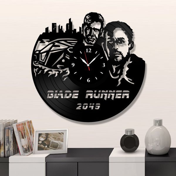Настінний вініловий годинник Той, хто біжить по лезу, діаметр 30см Vinyl-Clock-M-Blade Runner-1 фото