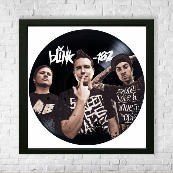 Настінний вініловий декор в дерев'яній рамці Blink-182, розміром 36см 508-4-1 фото