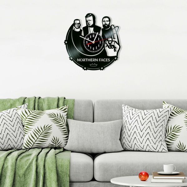 Настінний вініловий годинник Northern Faces, діаметр 30см Vinyl-Clock-Northern Faces-1 фото