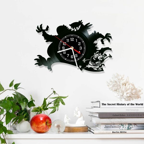 Настінний вініловий годинник Чудовисько Бансен, діаметр 30см Vinyl-Clock-C-Bunsen Is a Beast-1 фото
