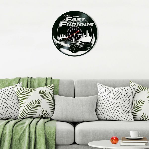 Настінний вініловий годинник Форсаж, діаметр 30см Vinyl-Clock-M-Fast and Furious-2 фото