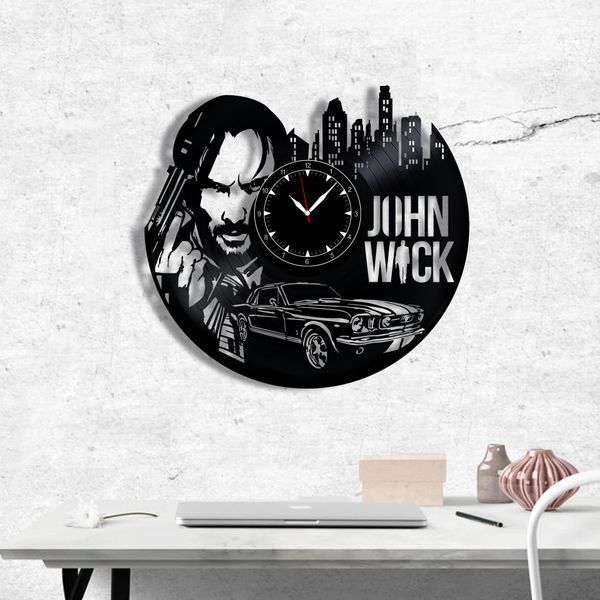 Настінний вініловий годинник Джон Уік, діаметр 30см Vinyl-Clock-M-John Wick-2 фото