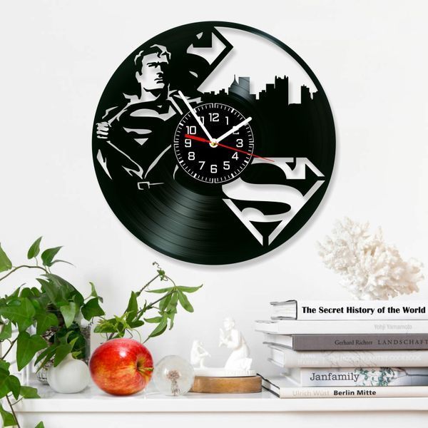 Настінний вініловий годинник Супермен, діаметр 30см Vinyl-Clock-M-Superman-2 фото