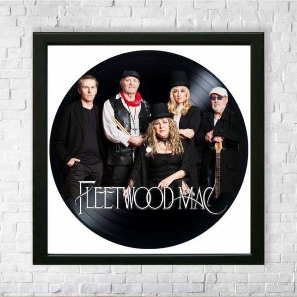Настінний вініловий декор в дерев'яній рамці Fleetwood Mac, розміром 36см 529-4-1 фото