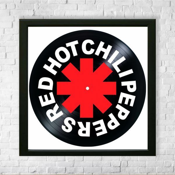 Настінний вініловий декор в дерев'яній рамці Red Hot Chili Peppers, розміром 36см 572-4-1 фото